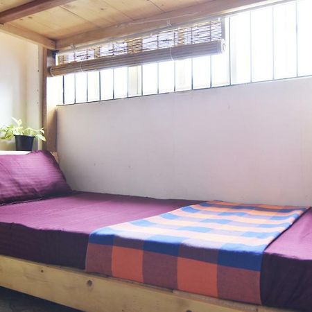 Yoyo Airport Hostel Negombo Buitenkant foto