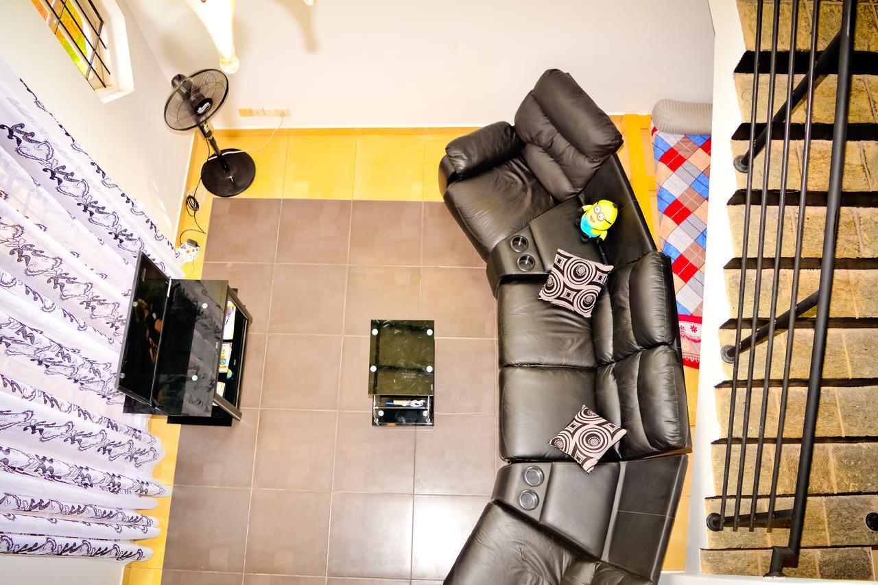 Yoyo Airport Hostel Negombo Buitenkant foto
